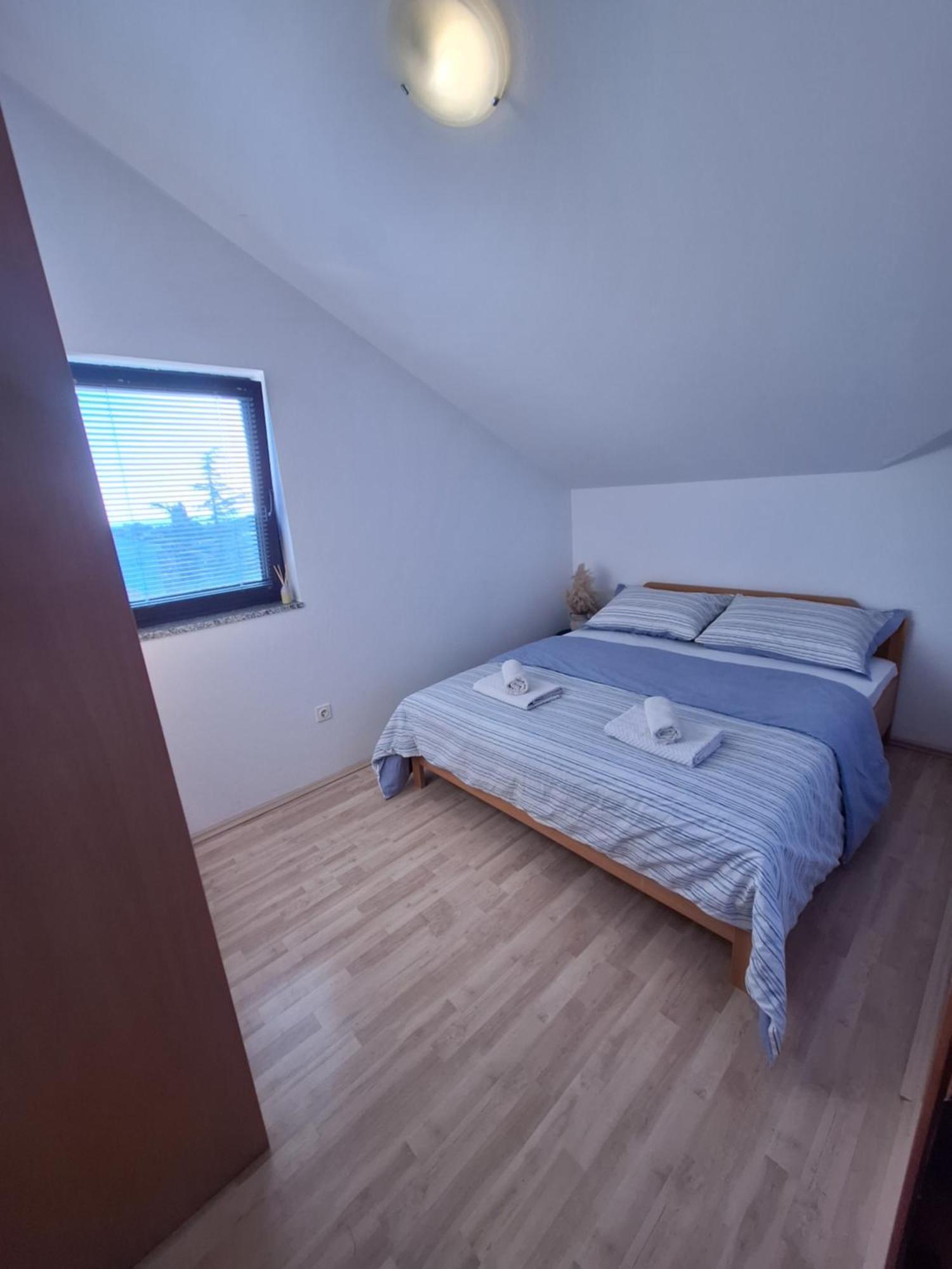 Apartmani Vukovic Punat Exterior foto